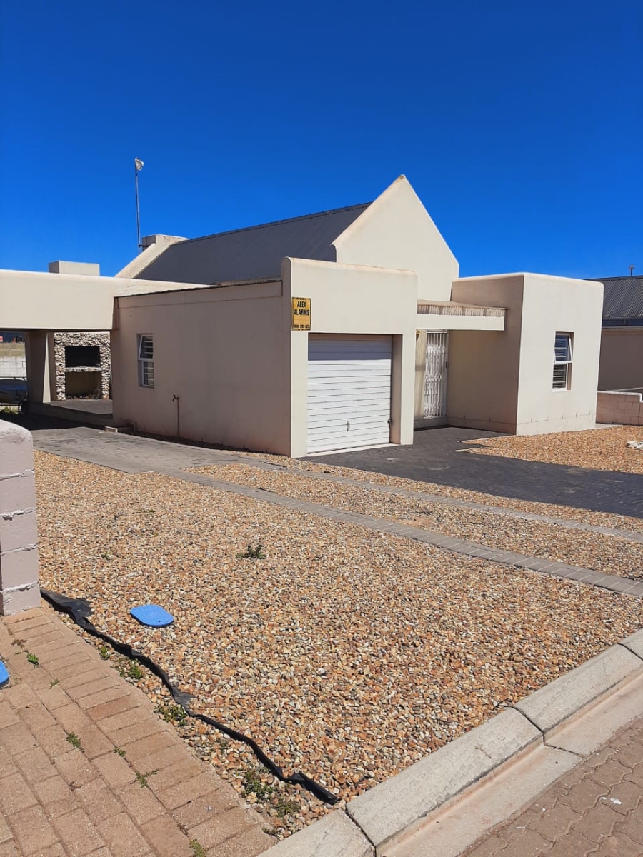 3 Bedroom Property for Sale in Vredenburg Western Cape